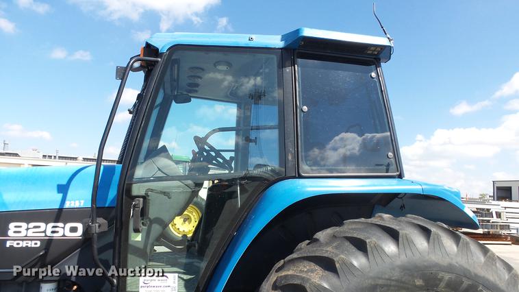 image for item DF4357 1998 New Holland 8260 MFWD tractor