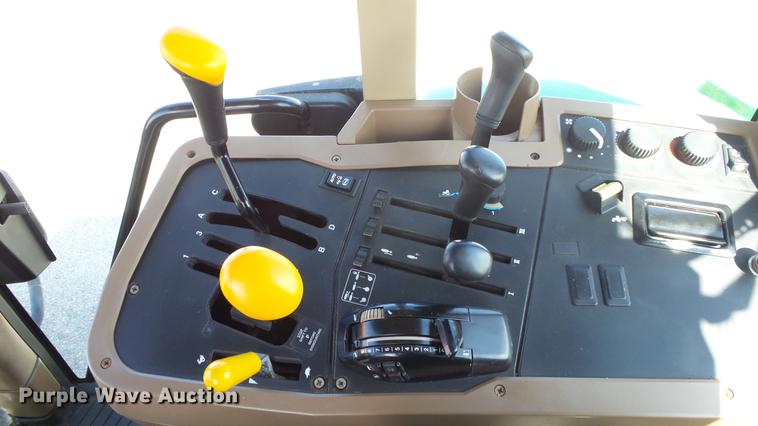 image for item DF4358 1999 John Deere 7210 MFWD tractor