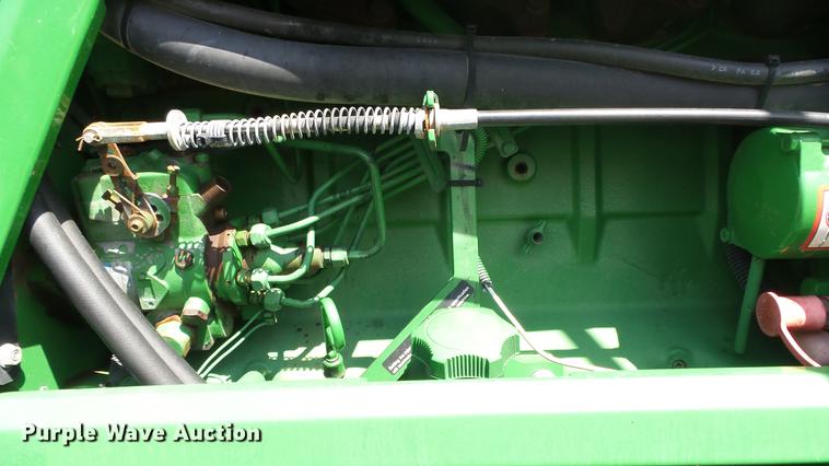 image for item DF4358 1999 John Deere 7210 MFWD tractor
