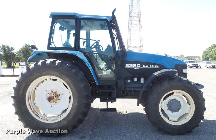 image for item DF4359 New Holland 8260 MFWD tractor