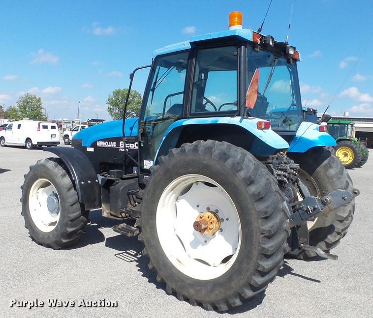 image for item DF4359 New Holland 8260 MFWD tractor