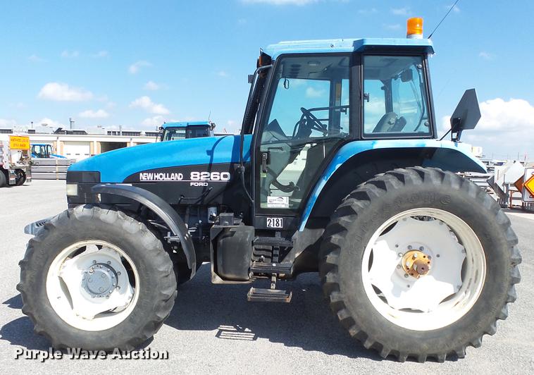image for item DF4359 New Holland 8260 MFWD tractor