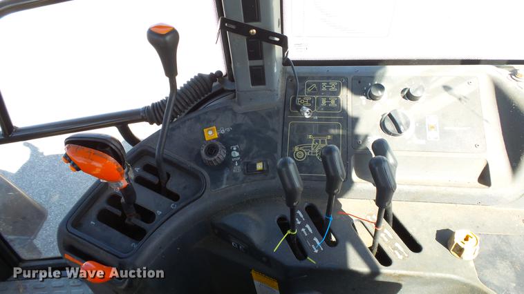 image for item DF4359 New Holland 8260 MFWD tractor