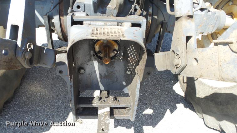 image for item DF4359 New Holland 8260 MFWD tractor