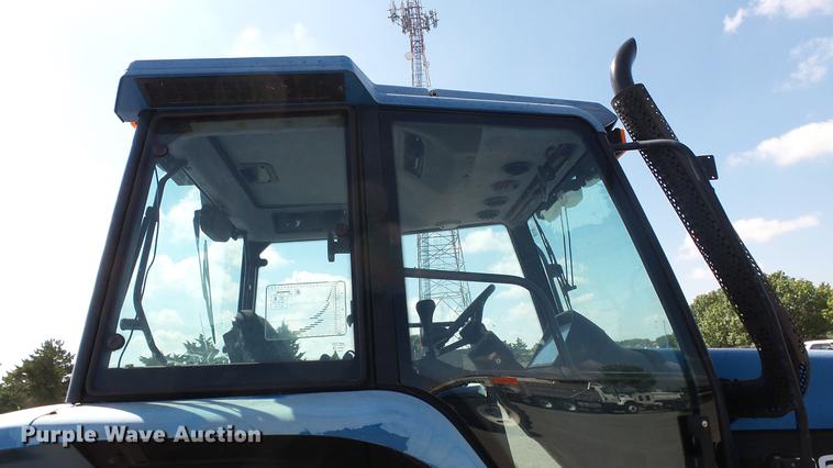 image for item DF4359 New Holland 8260 MFWD tractor