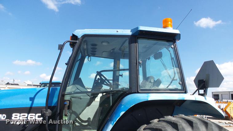 image for item DF4359 New Holland 8260 MFWD tractor