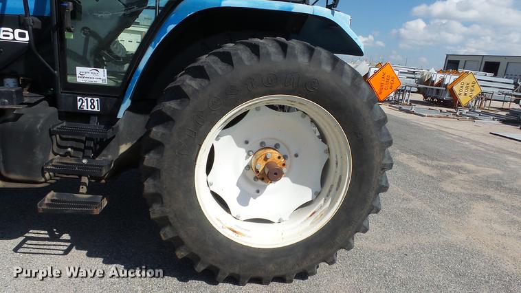 image for item DF4359 New Holland 8260 MFWD tractor