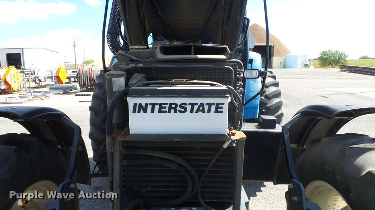 image for item DF4359 New Holland 8260 MFWD tractor