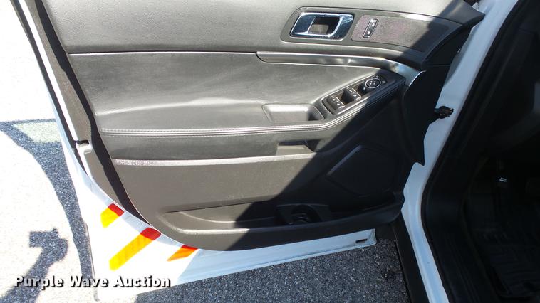 image for item DF4360 2014 Ford Explorer Police SUV