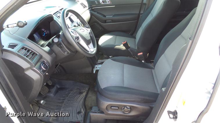 image for item DF4360 2014 Ford Explorer Police SUV