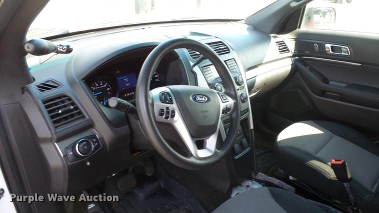 image for item DF4360 2014 Ford Explorer Police SUV
