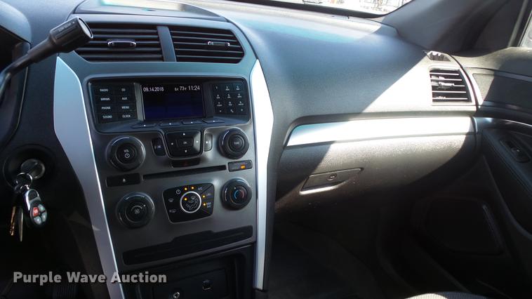 image for item DF4360 2014 Ford Explorer Police SUV