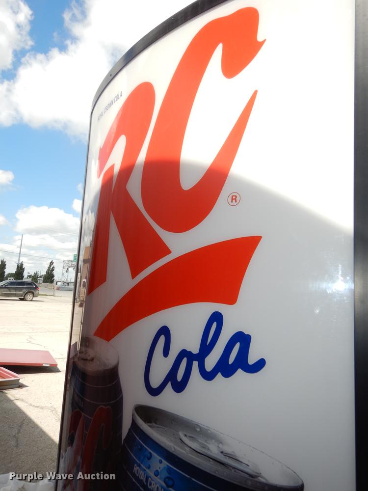 image for item EM9686 RC Cola vending machine