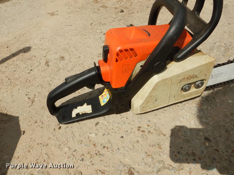 image for item EM9702 Lawn and garden equipment