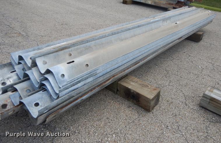 image for item EM9741 (20) guard rails