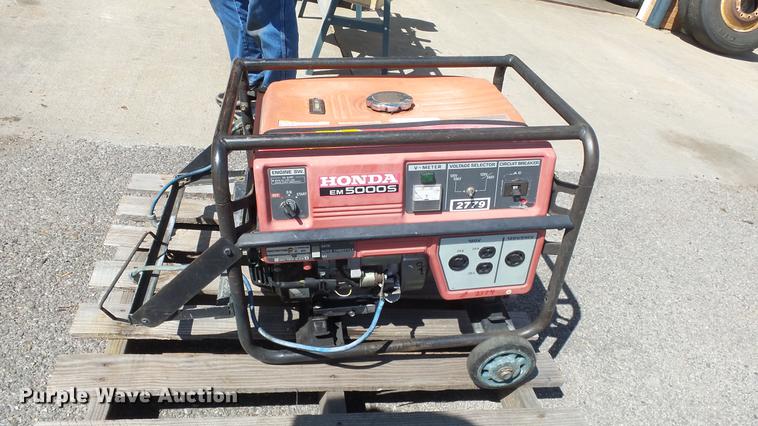 image for item ES9474 Honda EM5000S generator