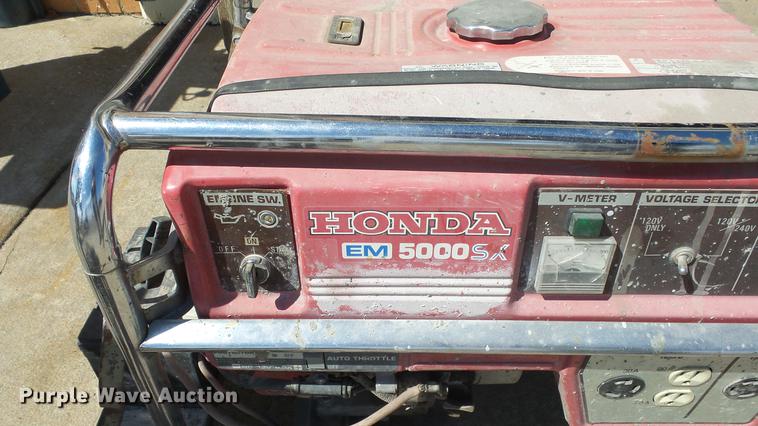 image for item ES9476 Honda EM5000S generator