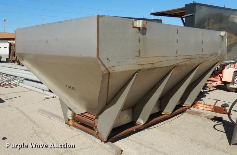 image for item FC9342 Flink V-box stainless steel spreader