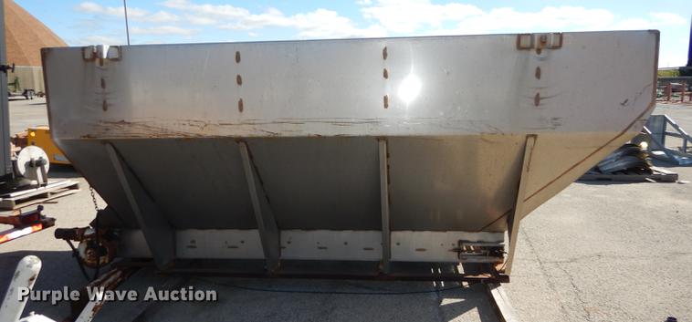 image for item FC9342 Flink V-box stainless steel spreader