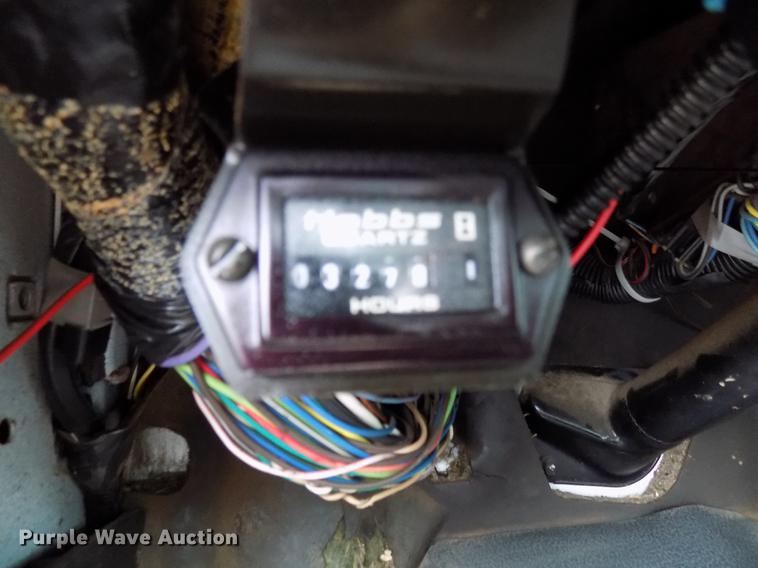 image for item FQ9007 2002 GMC C8500 semi truck