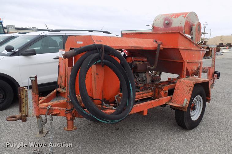 image for item FQ9008 Airplaco HJ63CR concrete mixer/pump