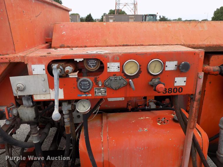 image for item FQ9008 Airplaco HJ63CR concrete mixer/pump