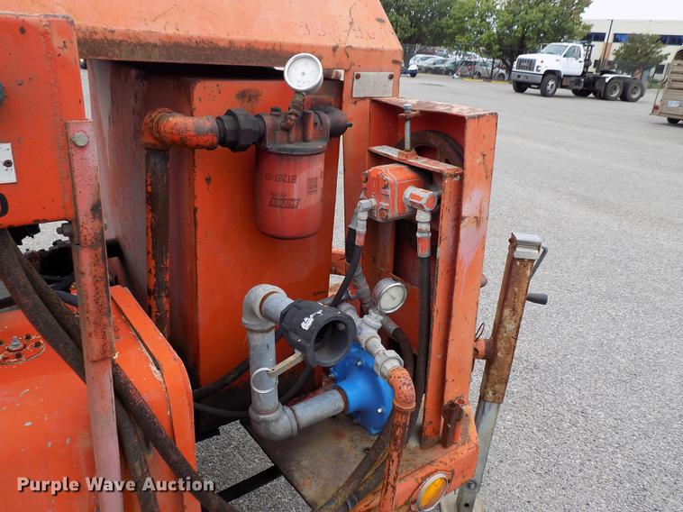 image for item FQ9008 Airplaco HJ63CR concrete mixer/pump