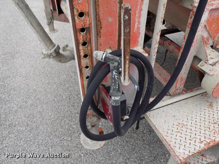 image for item FQ9008 Airplaco HJ63CR concrete mixer/pump