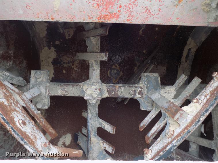 image for item FQ9008 Airplaco HJ63CR concrete mixer/pump