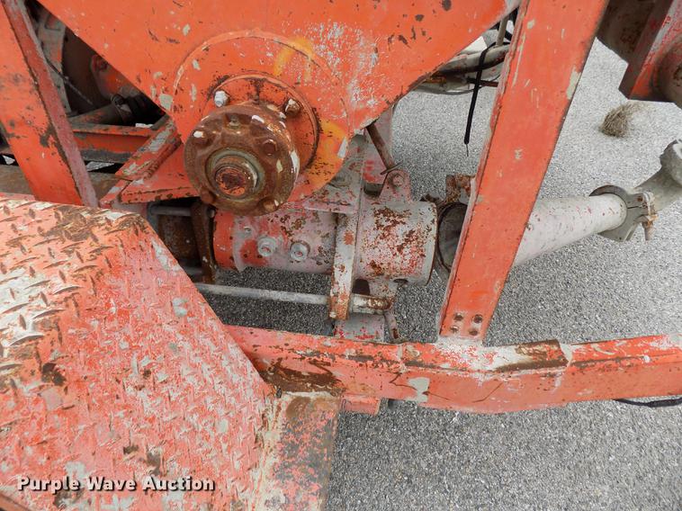 image for item FQ9008 Airplaco HJ63CR concrete mixer/pump