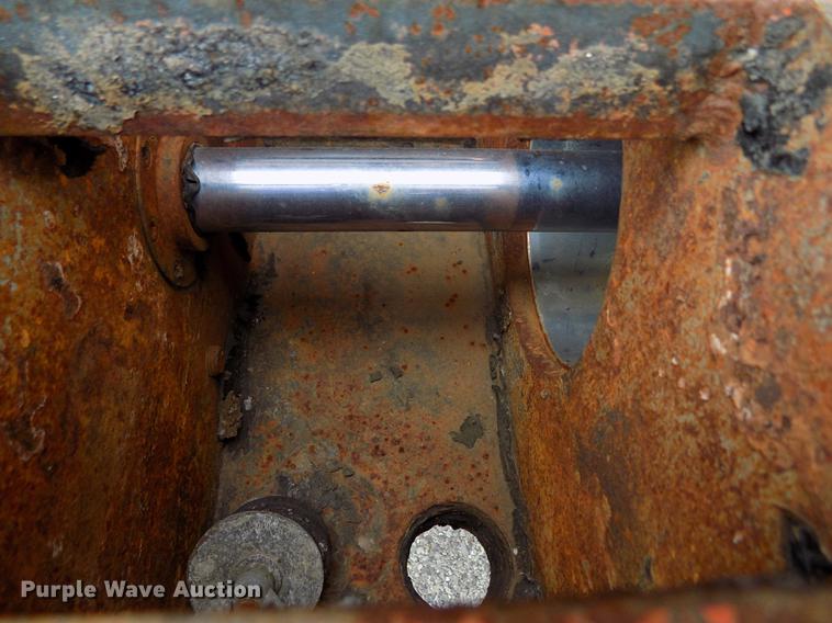 image for item FQ9008 Airplaco HJ63CR concrete mixer/pump