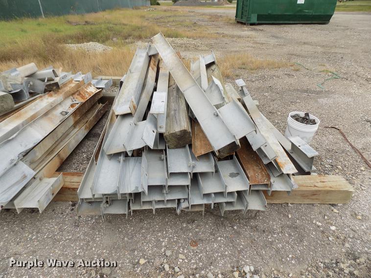 image for item FQ9010 Approximately 30 guard rails