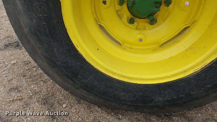 image for item AM9199 John Deere 4020 row crop tractor