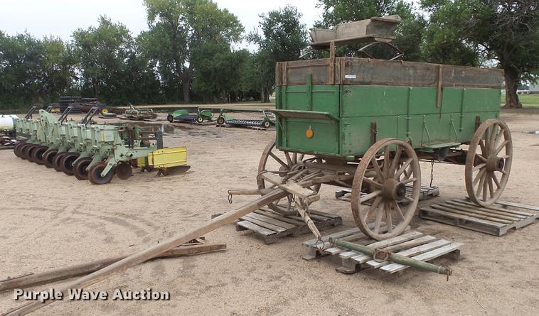image for item AM9208 1906 Bolster wagon