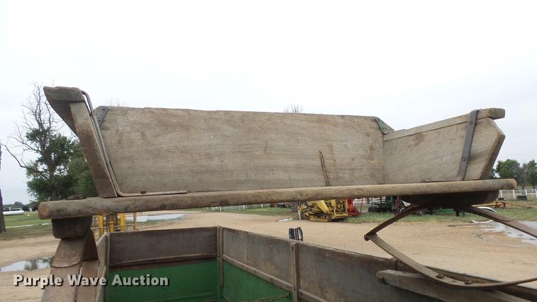 image for item AM9208 1906 Bolster wagon