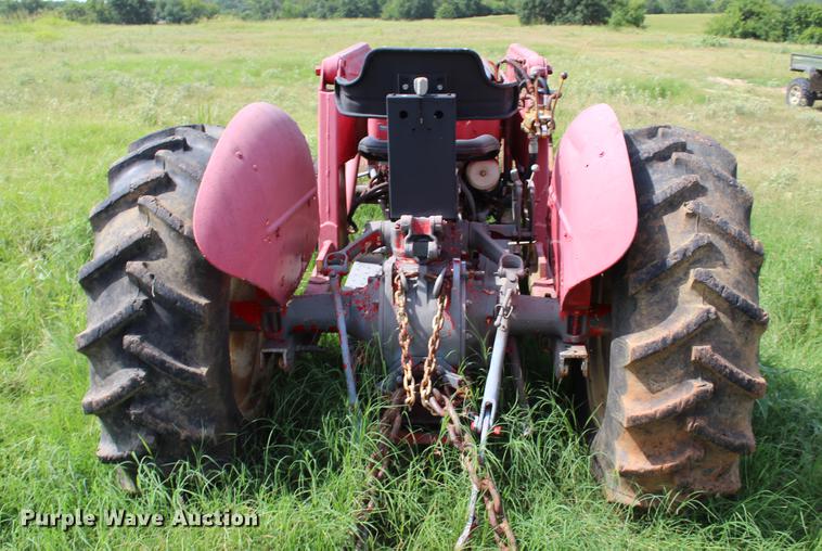 image for item BE9332 Massey-Ferguson tractor