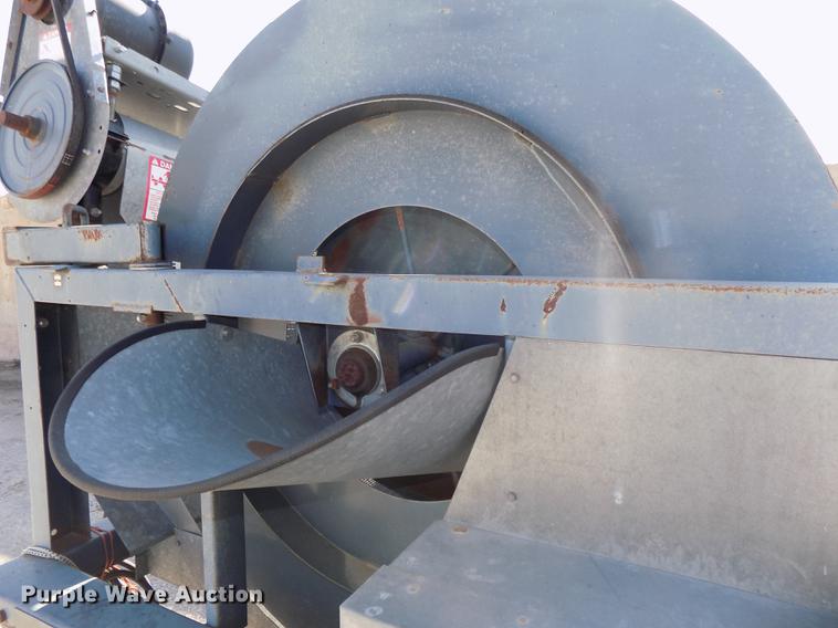 image for item DB8572 Neco 51A grain cleaning machine