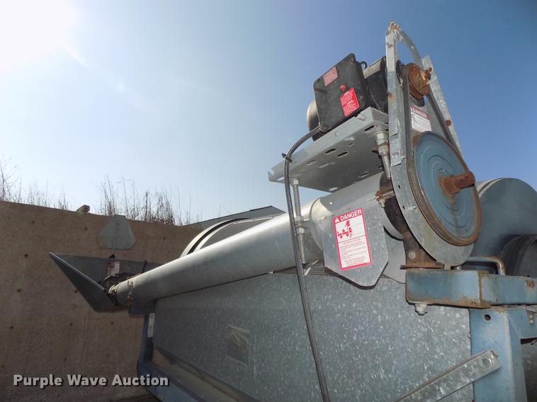 image for item DB8572 Neco 51A grain cleaning machine