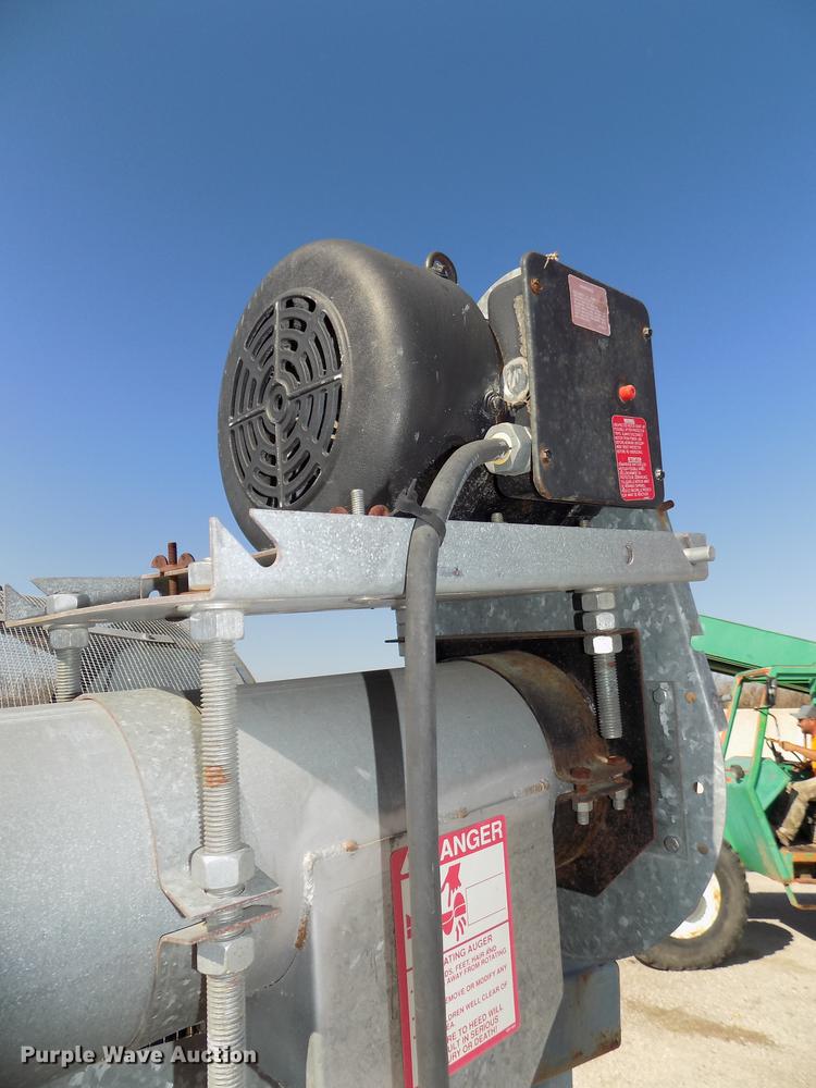 image for item DB8572 Neco 51A grain cleaning machine