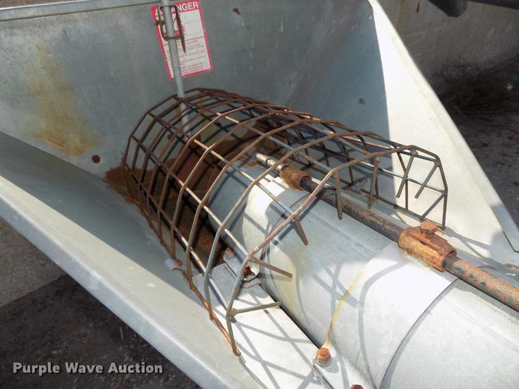 image for item DB8572 Neco 51A grain cleaning machine