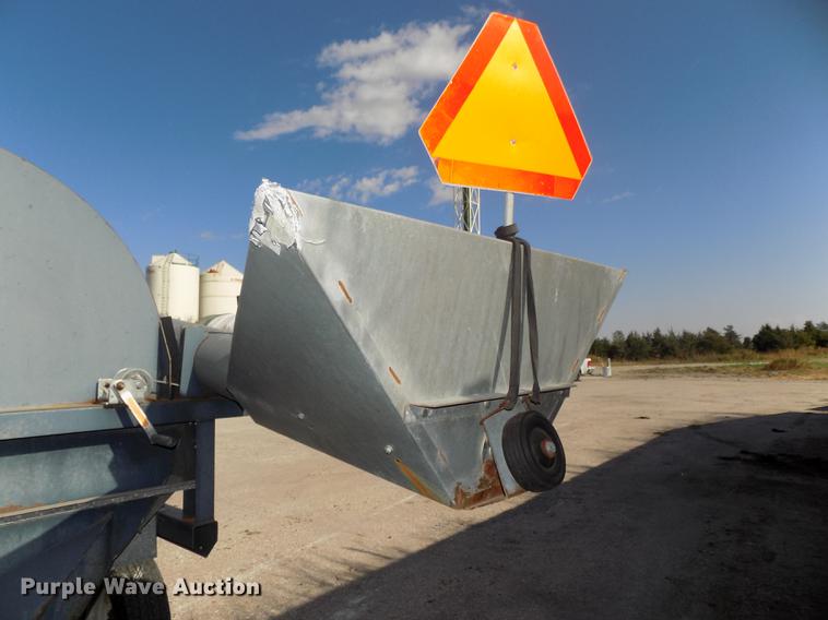 image for item DB8572 Neco 51A grain cleaning machine