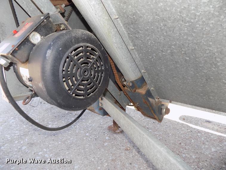 image for item DB8572 Neco 51A grain cleaning machine