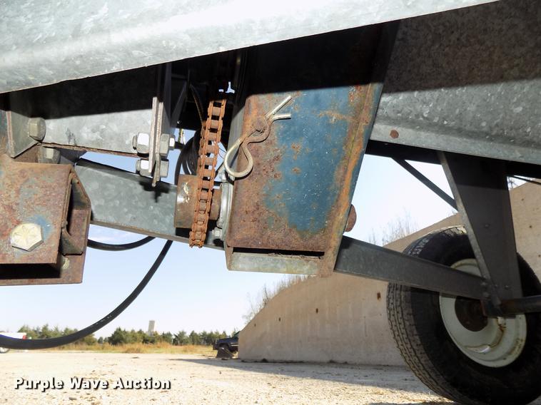 image for item DB8572 Neco 51A grain cleaning machine