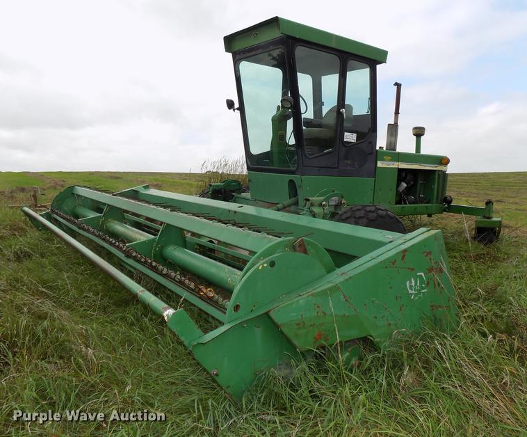 image for item DB8601 1980 John Deere 2280 windrower