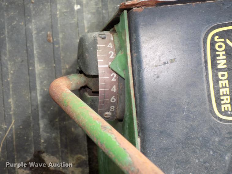 image for item DB8601 1980 John Deere 2280 windrower