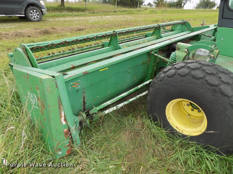 image for item DB8601 1980 John Deere 2280 windrower