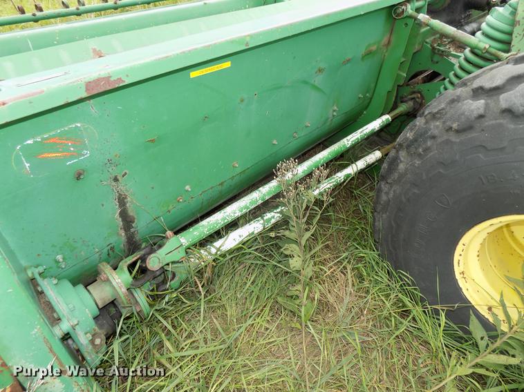 image for item DB8601 1980 John Deere 2280 windrower