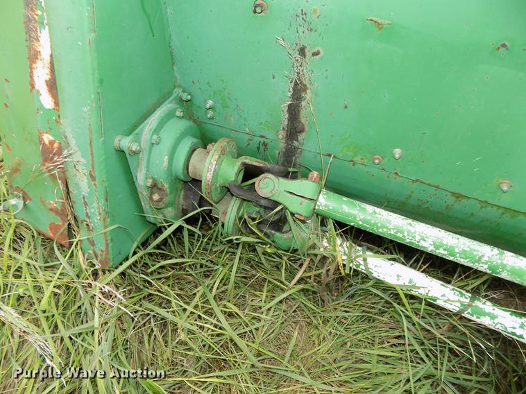 image for item DB8601 1980 John Deere 2280 windrower