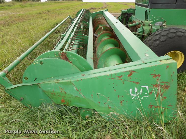 image for item DB8601 1980 John Deere 2280 windrower
