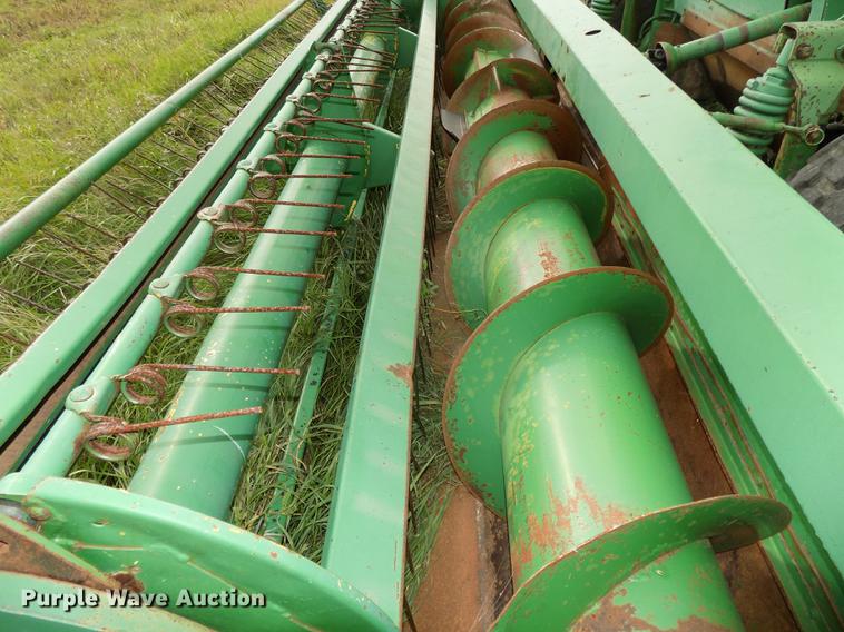 image for item DB8601 1980 John Deere 2280 windrower